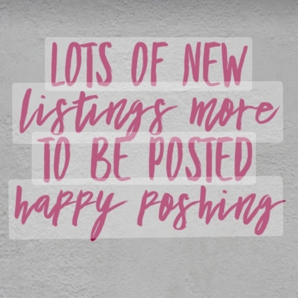 to be posted  •women’s clothes